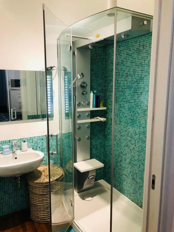Portavenezia49 - Appartamento Milano Porta Venezia Con Jacuzzi Mailand Exterior foto